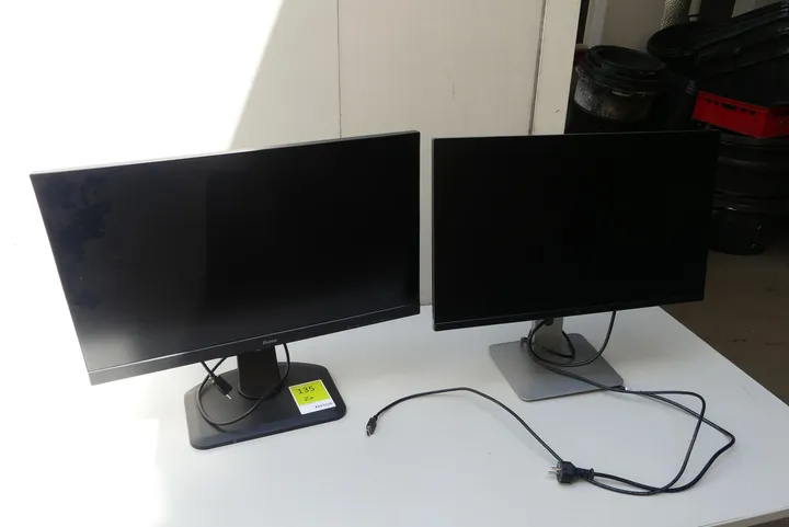 2x Monitor Modell: iiyama PL2792Q | DELL